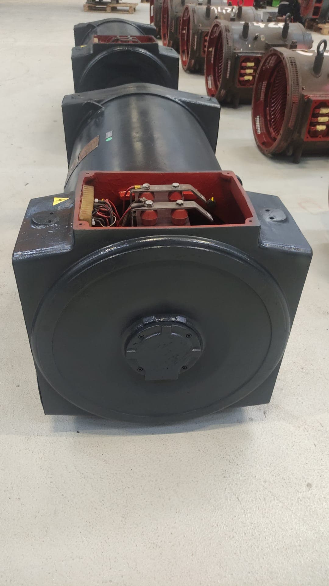 A black-bodied motor