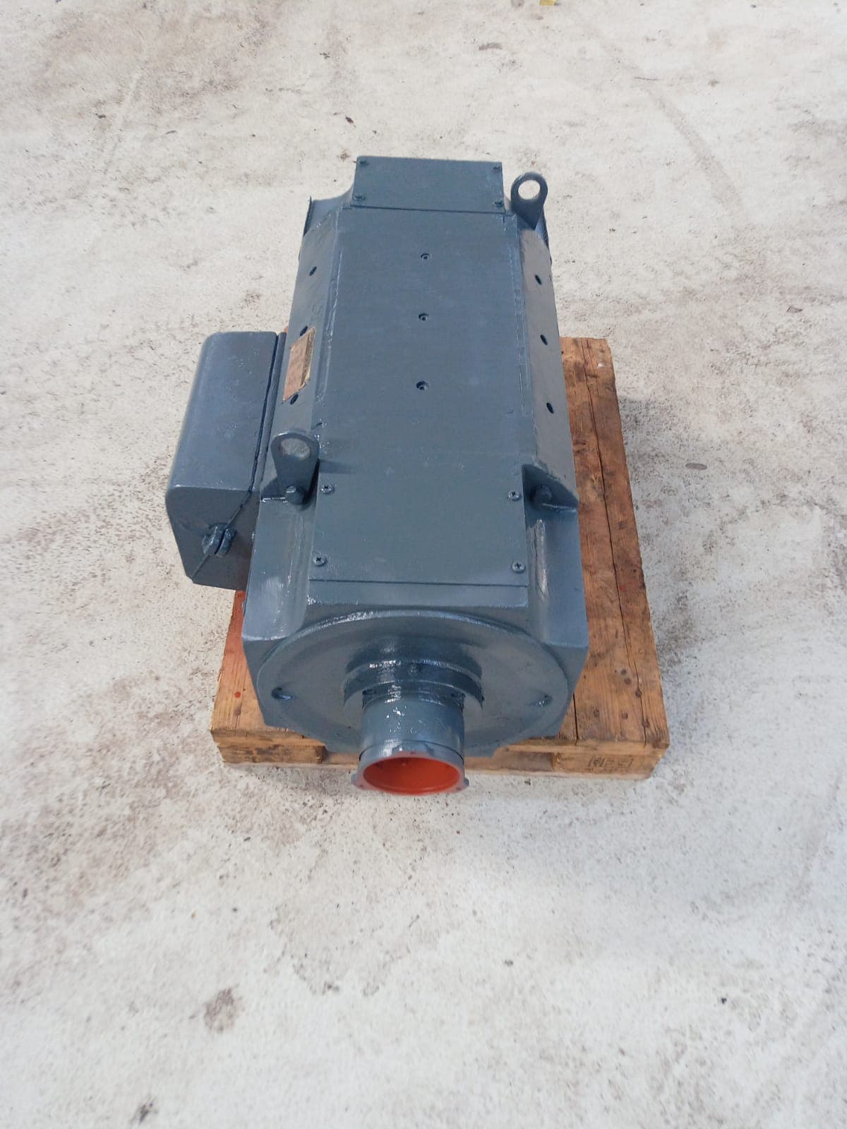 A grey DC motor